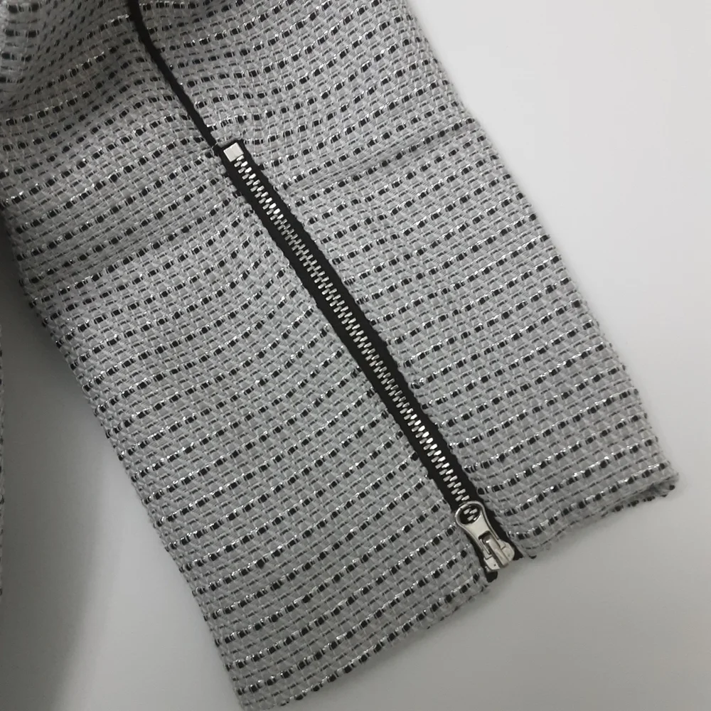 NWT Badgley Mischka Tweed Moto Jacket Grey Multi Large - Picture 10 of 15